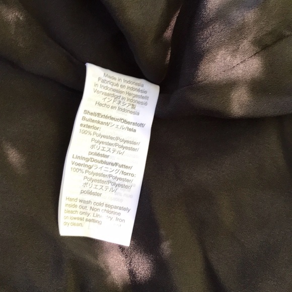 J. Crew Black Sleeveless Tank Blouse Gold Textured Dots Round Hem Lined XXS - Picture 10 of 12